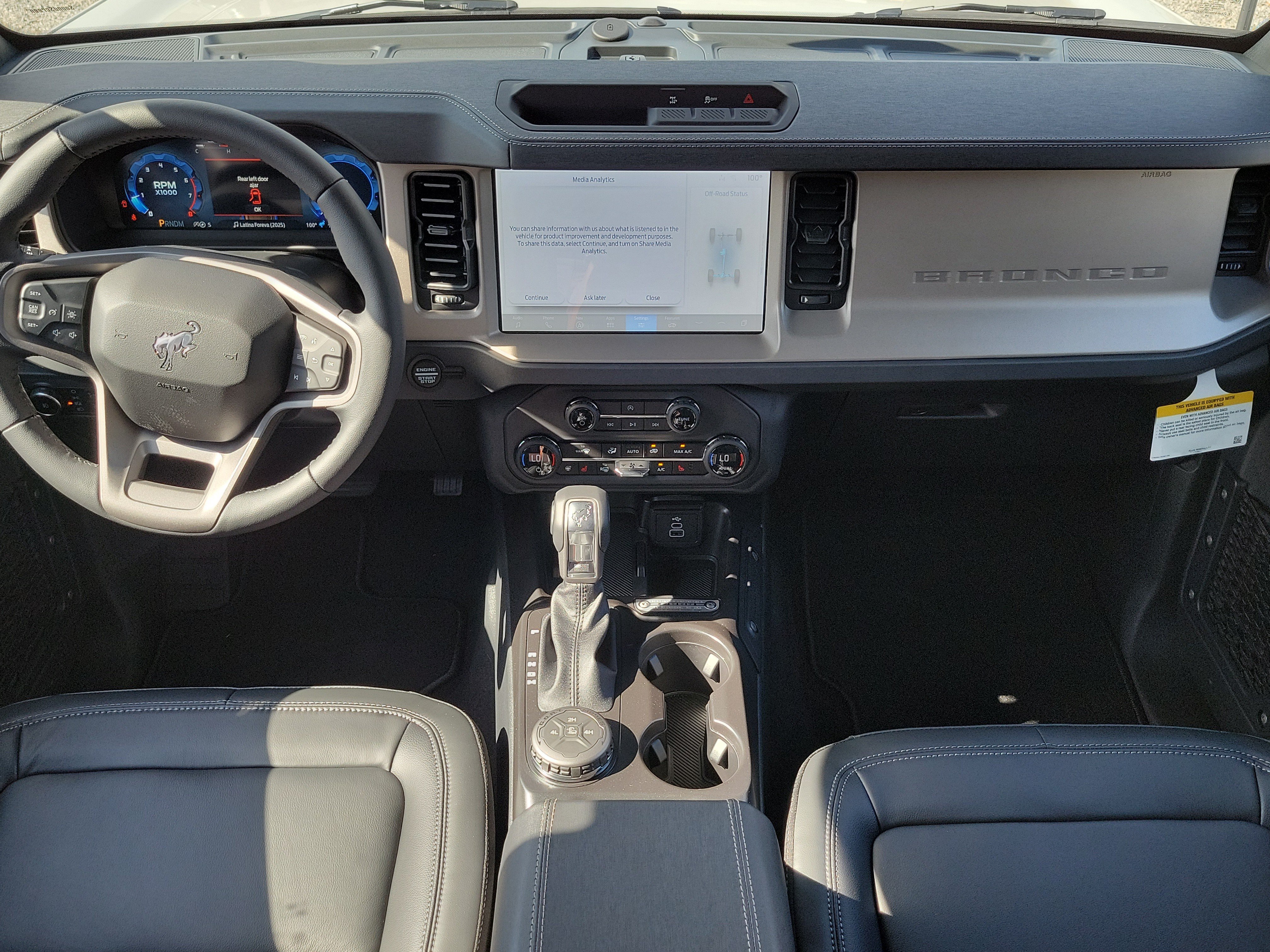 New 2026 Ford Bronco Outer Banks AWD/4WD image 13