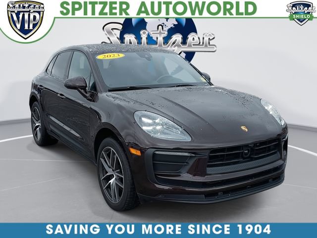 Used 2023 Porsche Macan image 1