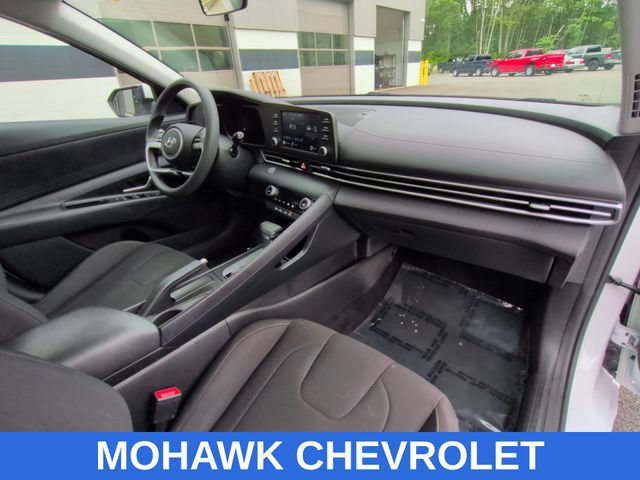 Used 2021 Hyundai Elantra SEL FWD image 28