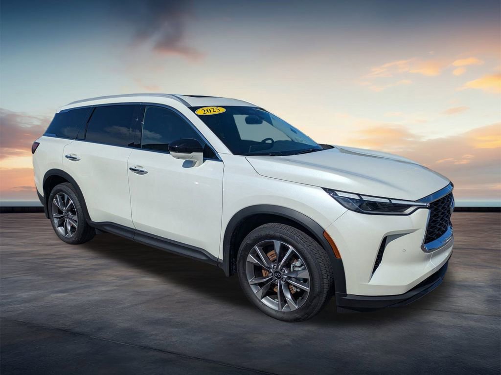 Used 2025 INFINITI QX60 Luxe w/ Cargo Package