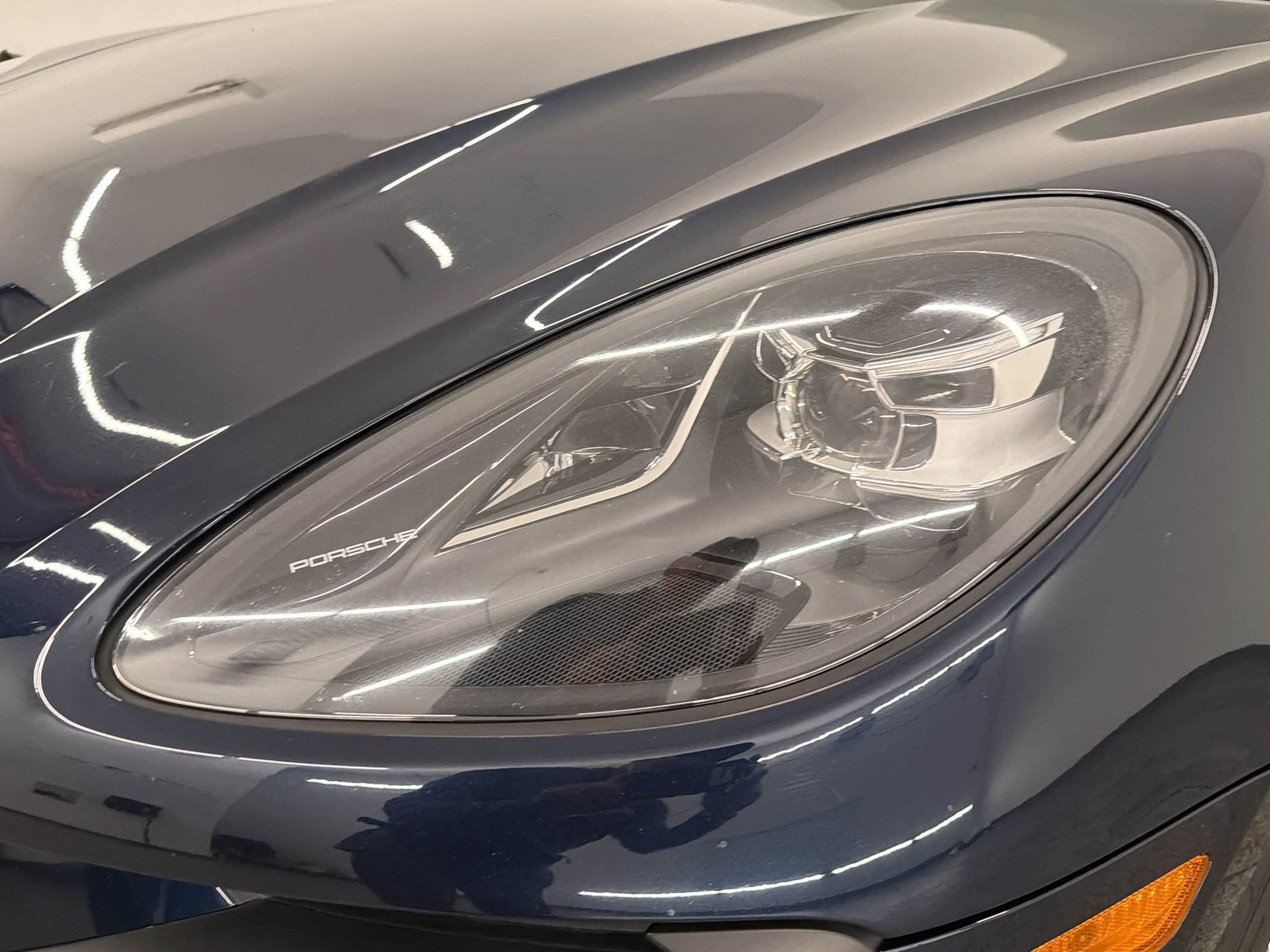 Used 2021 Porsche Macan image 10