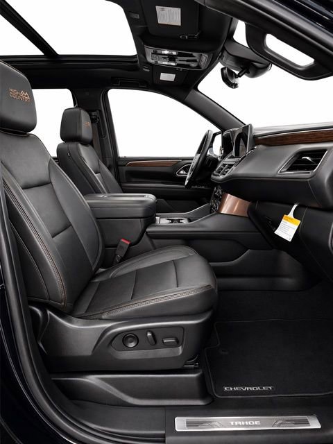 Used 2023 Chevrolet Tahoe High Country w/ LPO, Illumination Package AWD/4WD image 15