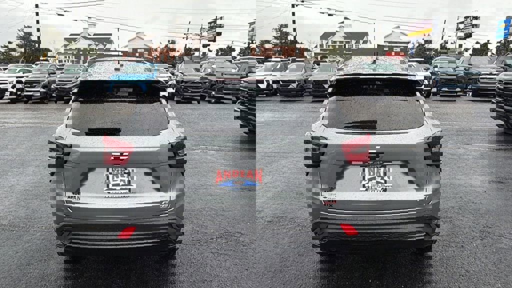 New 2026 Chevrolet Trax RS w/ Sunroof Package image 6