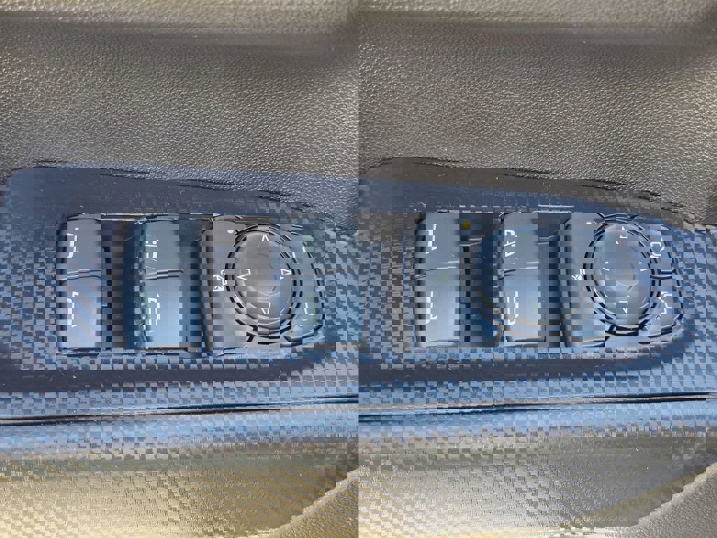 Certified 2022 Chevrolet Silverado 1500 Custom Trail Boss image 8