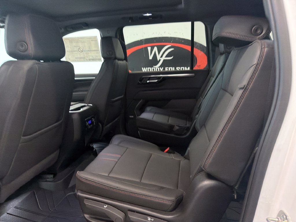 New 2026 Chevrolet Suburban RST w/ Comfort Package RWD image 15