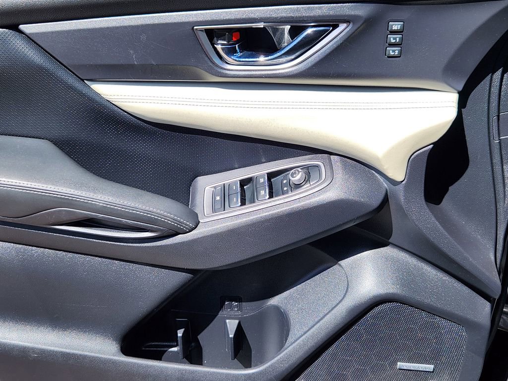 Used 2019 Subaru Ascent Limited image 14