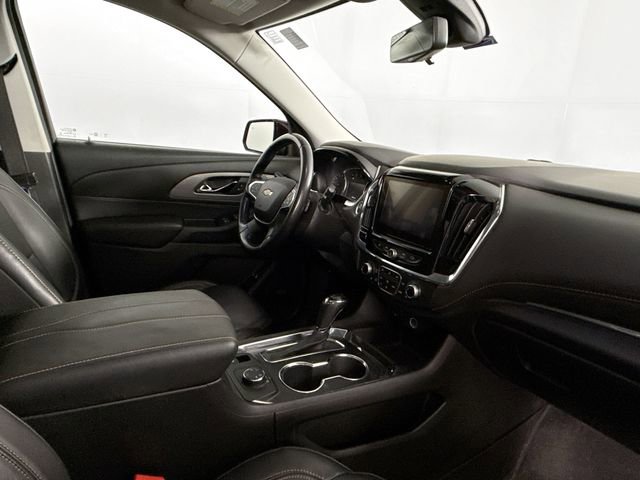 Used 2018 Chevrolet Traverse LT w/ LPO, Cargo Package AWD/4WD image 8