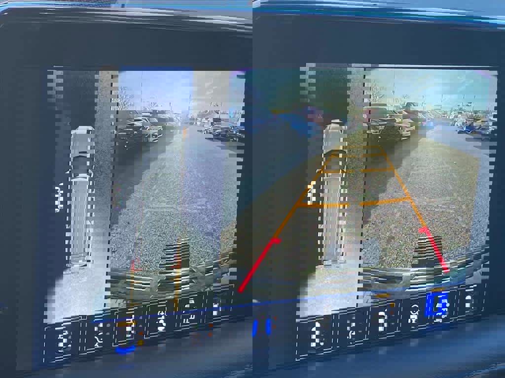 Used 2022 Chevrolet Suburban High Country image 20