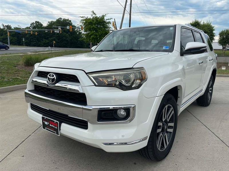 Used 2018 Toyota 4Runner Limited AWD/4WD image 2