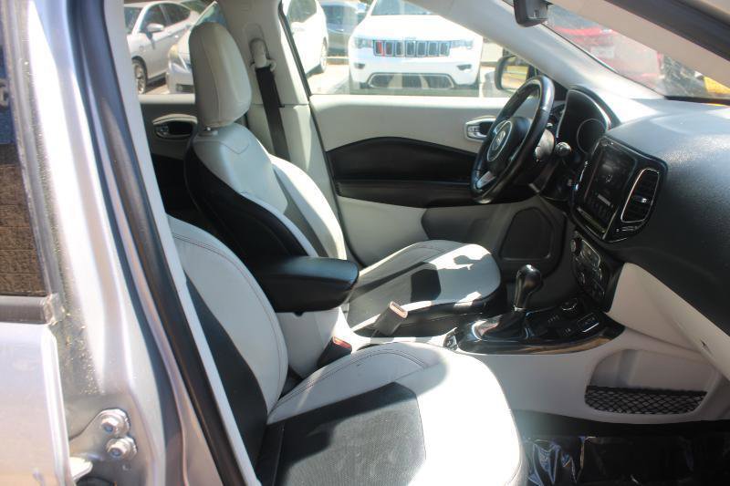 Used 2021 Jeep Compass Limited AWD/4WD image 8