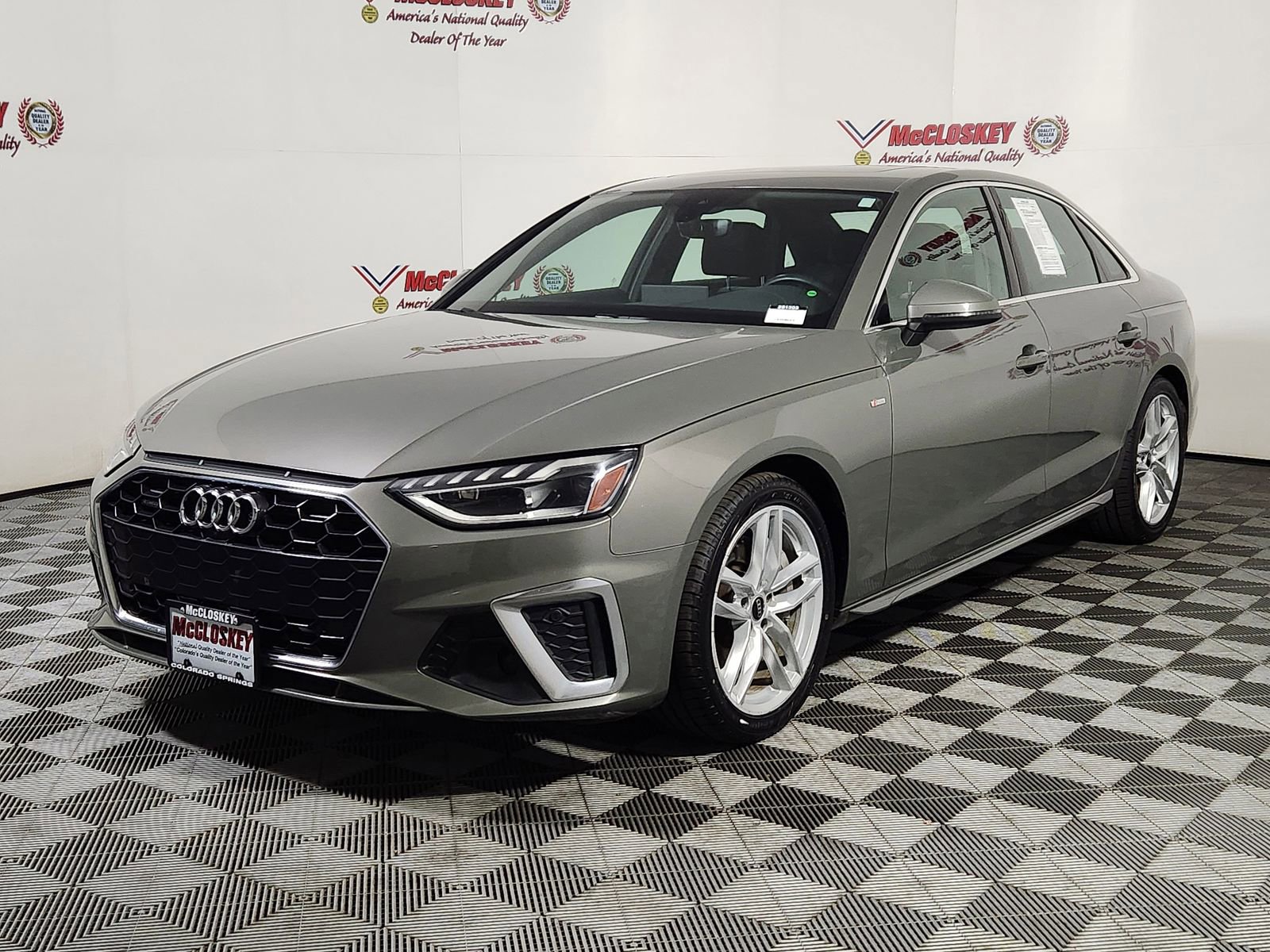 Used 2024 Audi A4 2.0T Premium Plus image 4