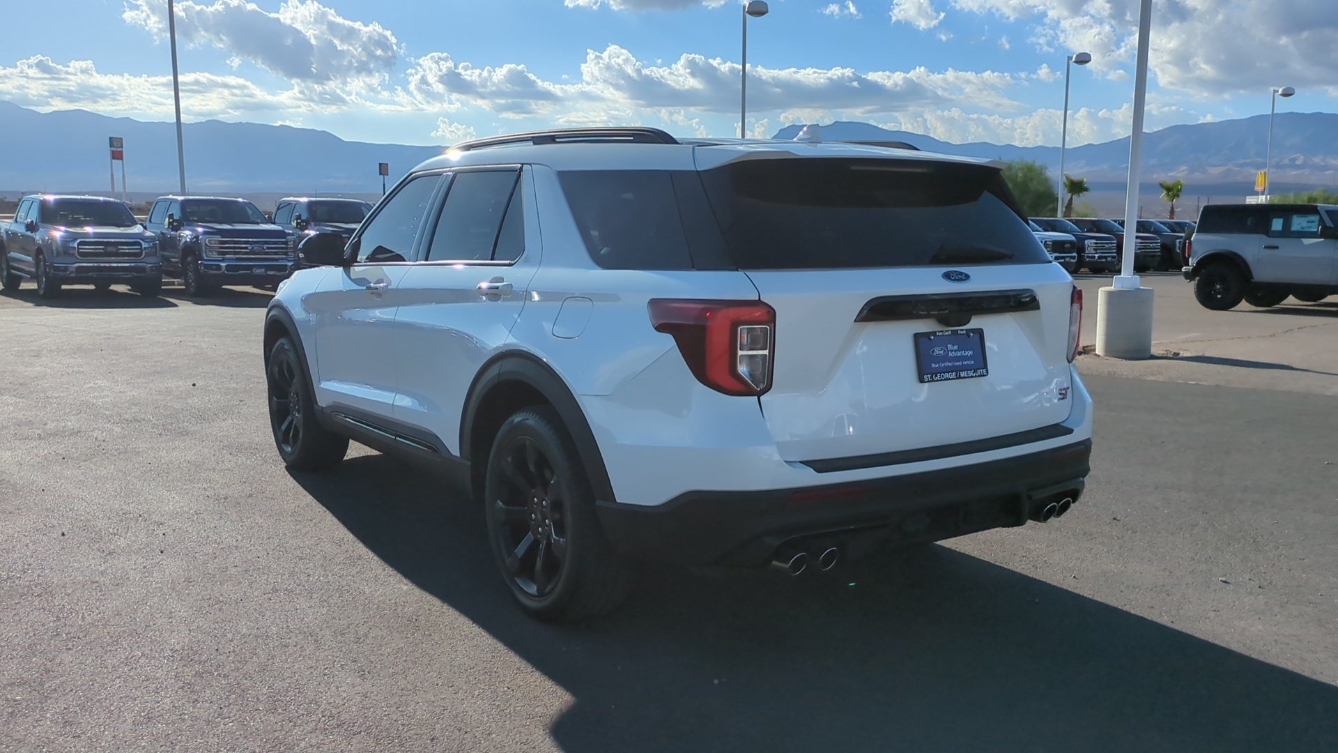 Used 2023 Ford Explorer ST w/ Equipment Group 401A AWD/4WD image 7