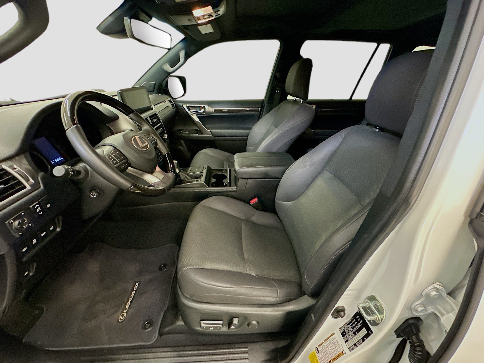 Used 2023 Lexus GX 460 Premium w/ Premium Plus Package AWD/4WD image 13