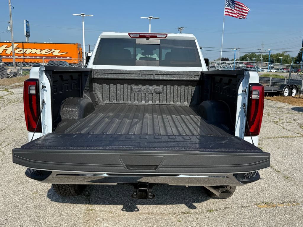 New 2026 GMC Sierra 2500 SLT w/ SLT Convenience Package AWD/4WD image 6
