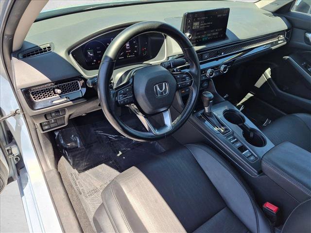 Used 2022 Honda Civic Touring image 9