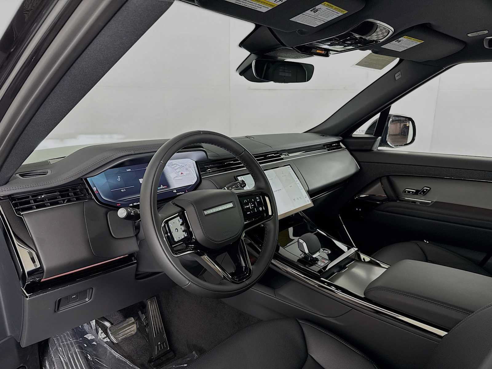 New 2026 Land Rover Range Rover Sport Dynamic SE AWD/4WD image 9
