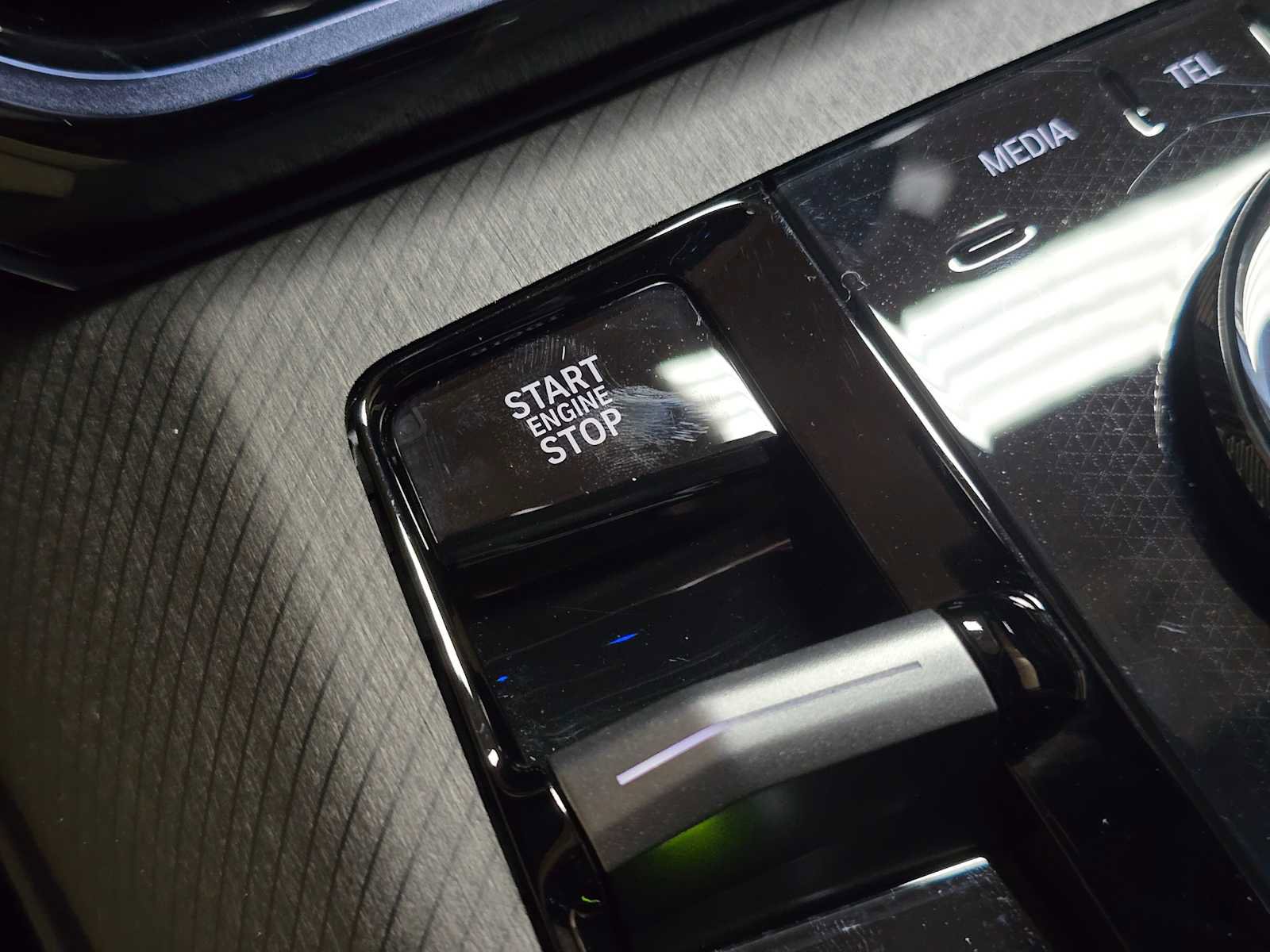 Used 2025 BMW X3 M50 w/ Premium Package image 34