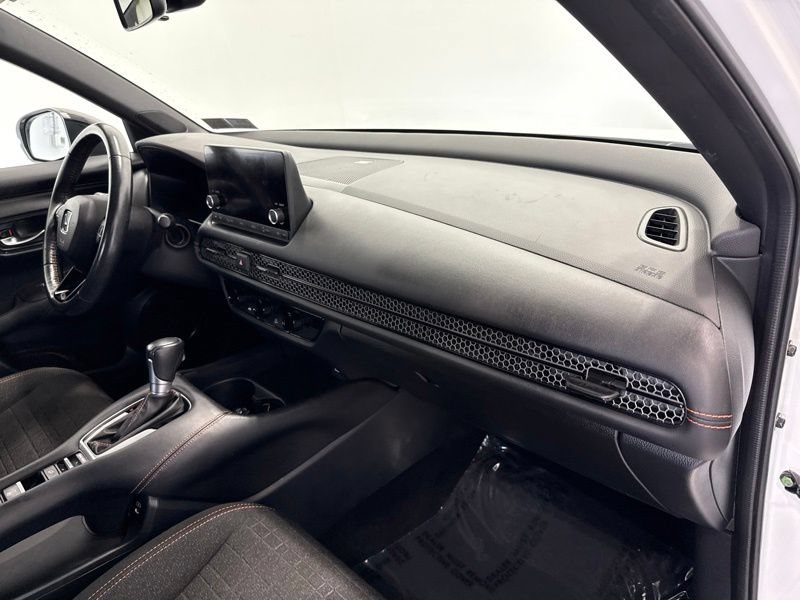 Used 2024 Honda HR-V Sport image 15