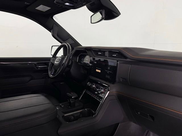 Used 2023 GMC Sierra 1500 AT4 w/ AT4 Premium Package AWD/4WD image 19