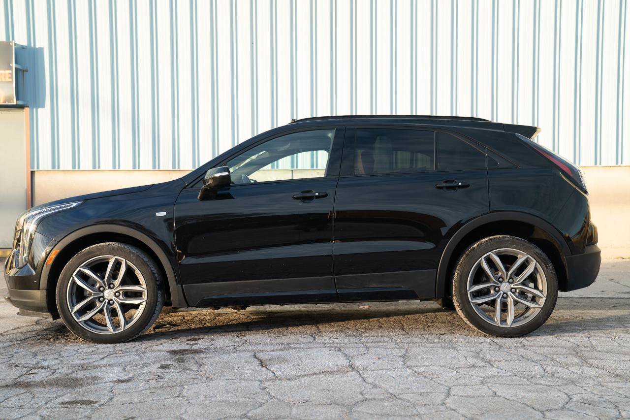 Used 2023 Cadillac XT4 Sport image 6