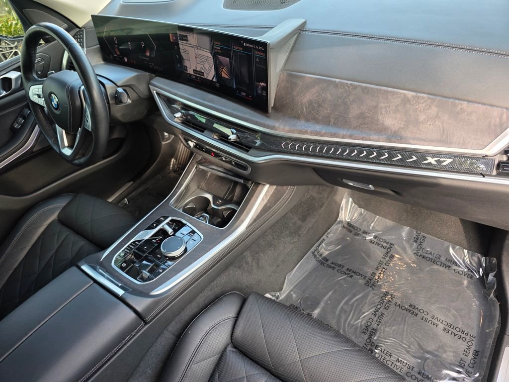 Used 2023 BMW X7 xDrive40i w/ Premium Package image 36