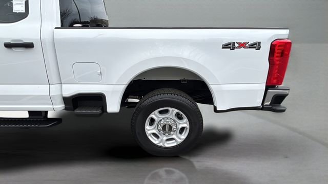 Used 2025 Ford F250 XLT image 32