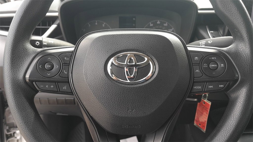 Used 2023 Toyota Corolla LE image 20
