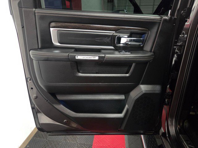 Used 2017 RAM 3500 Laramie Longhorn image 35