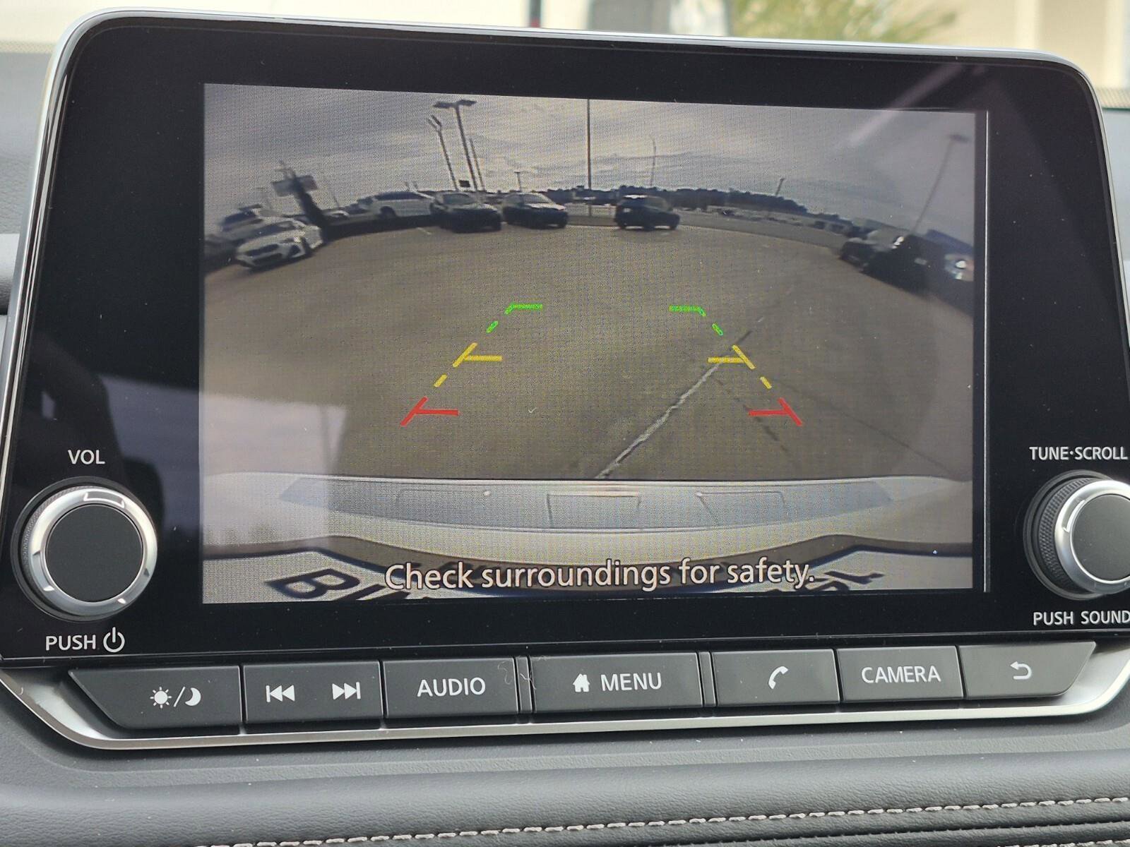 Used 2026 Nissan Rogue SV w/ SV Premium Package image 17