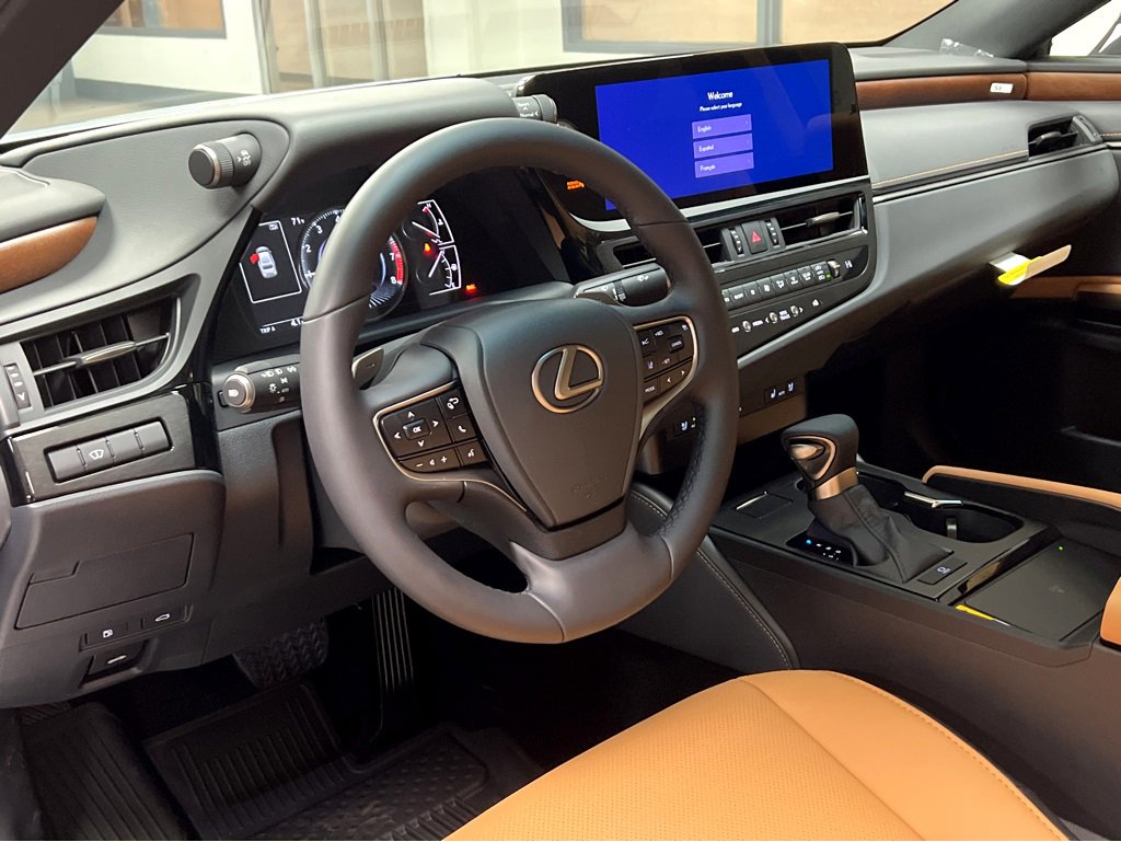 New 2025 Lexus ES 350 w/ Premium Package image 39