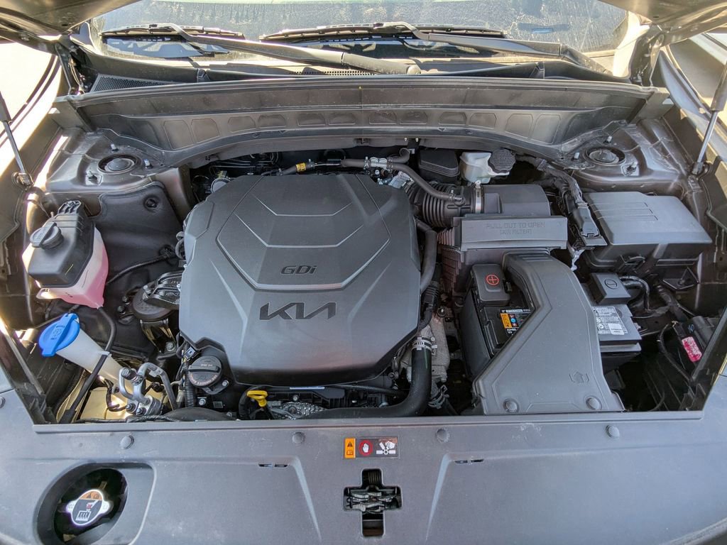 Used 2025 Kia Telluride S image 35