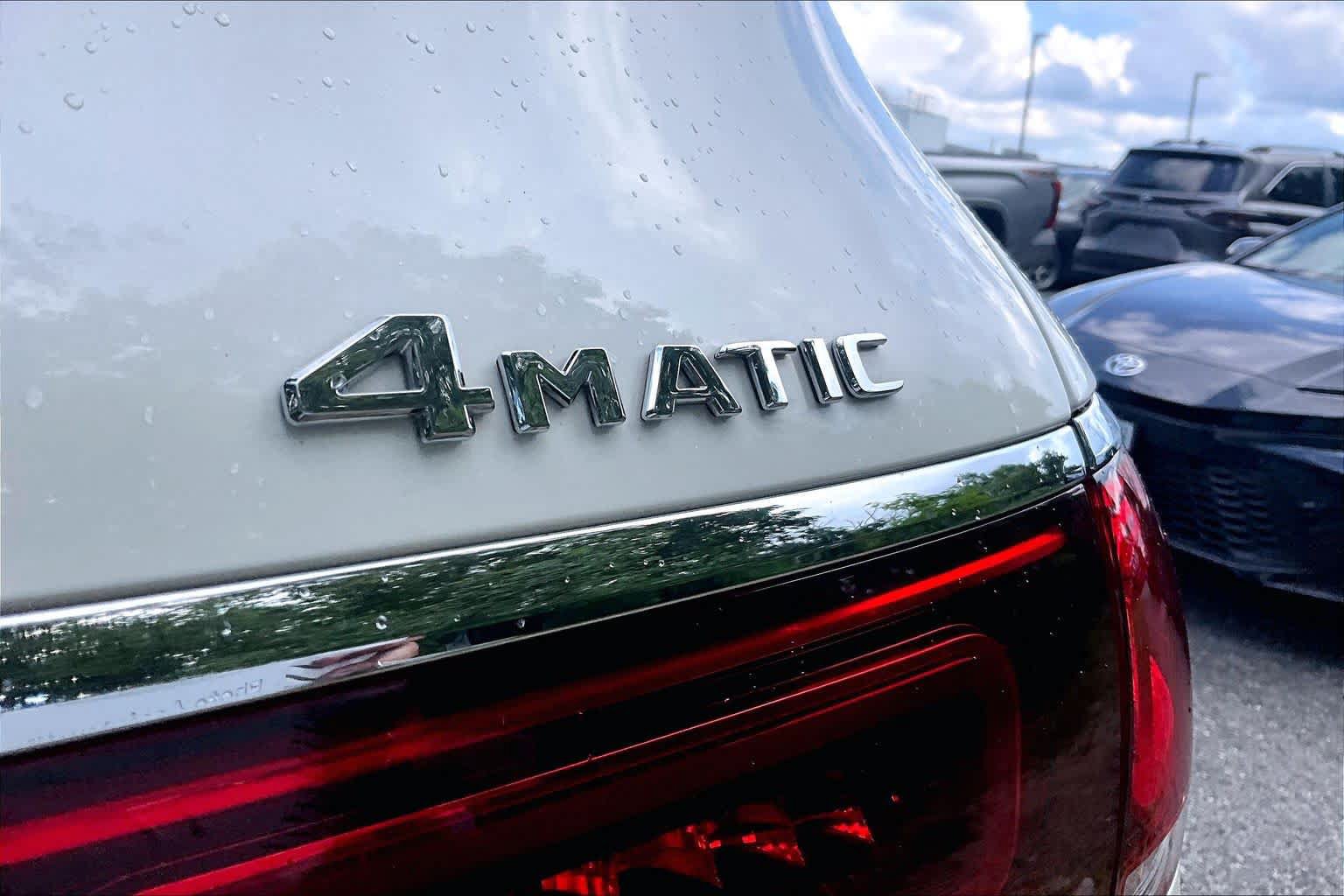 Used 2021 Mercedes-Benz GLS 580 4MATIC image 10