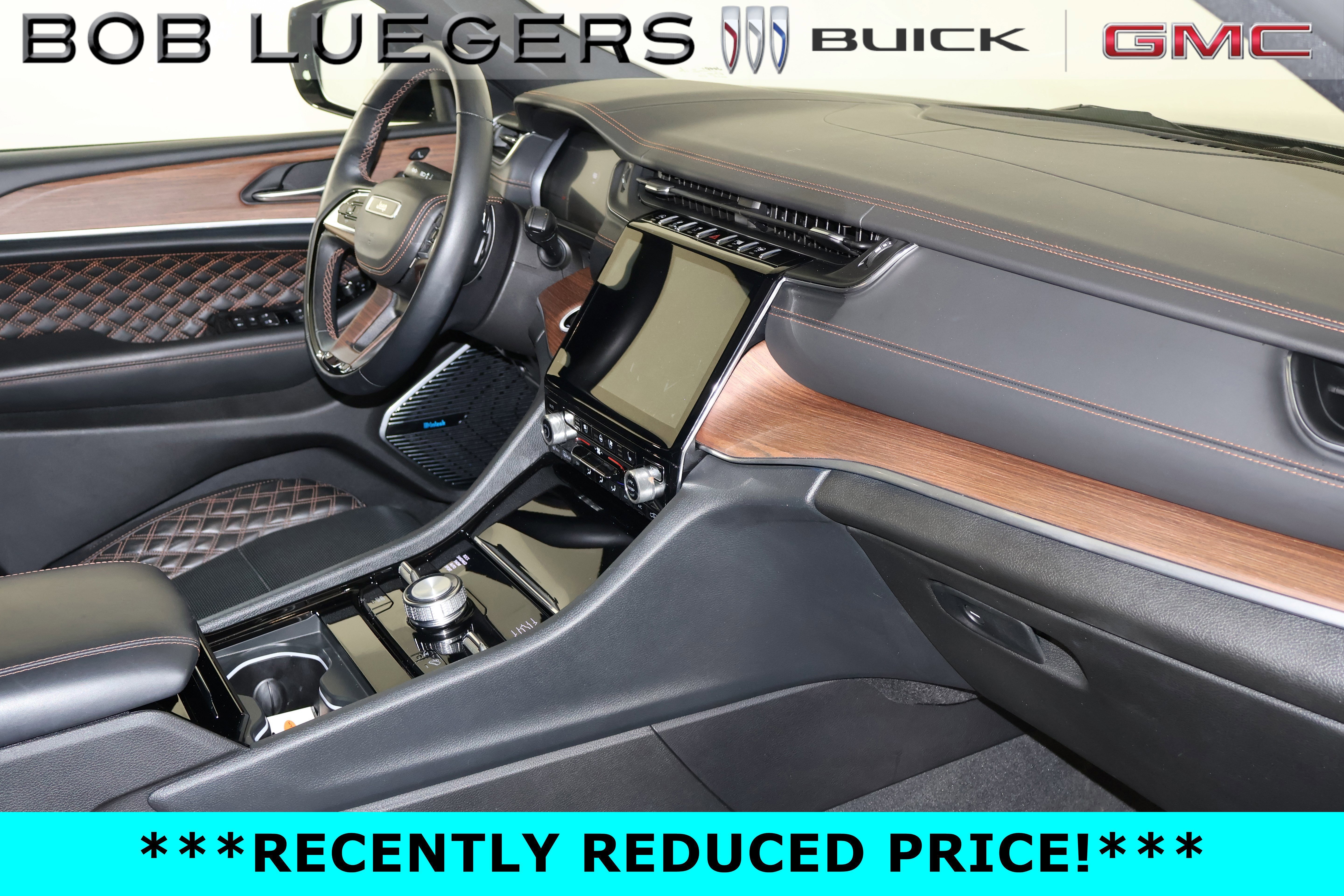 Used 2022 Jeep Grand Cherokee Summit w/ Adv Protech Group IV AWD/4WD image 23