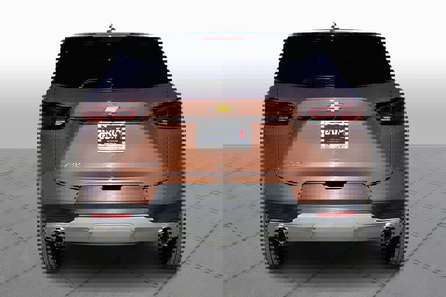 Used 2023 Chevrolet Blazer LT w/ Driver Confidence Package image 4