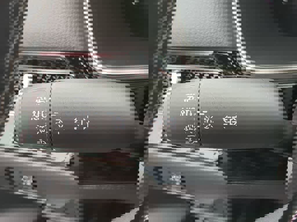 Used 2023 Honda Civic EX-L image 25