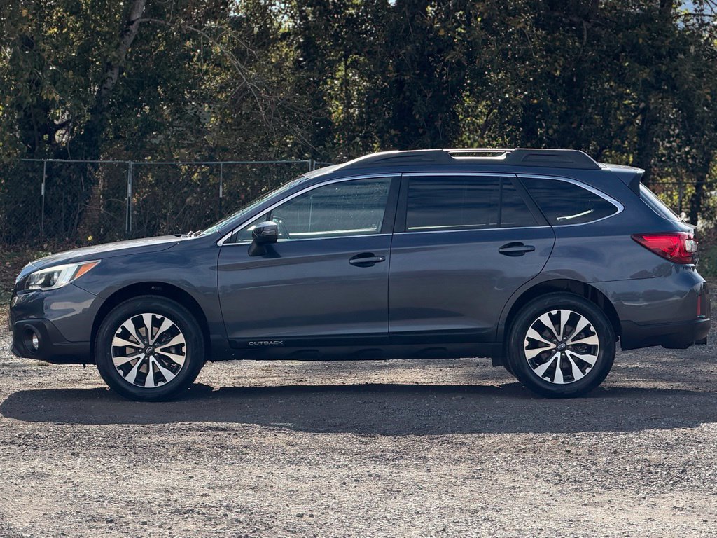 Used 2015 Subaru Outback 2.5i Limited AWD/4WD image 4