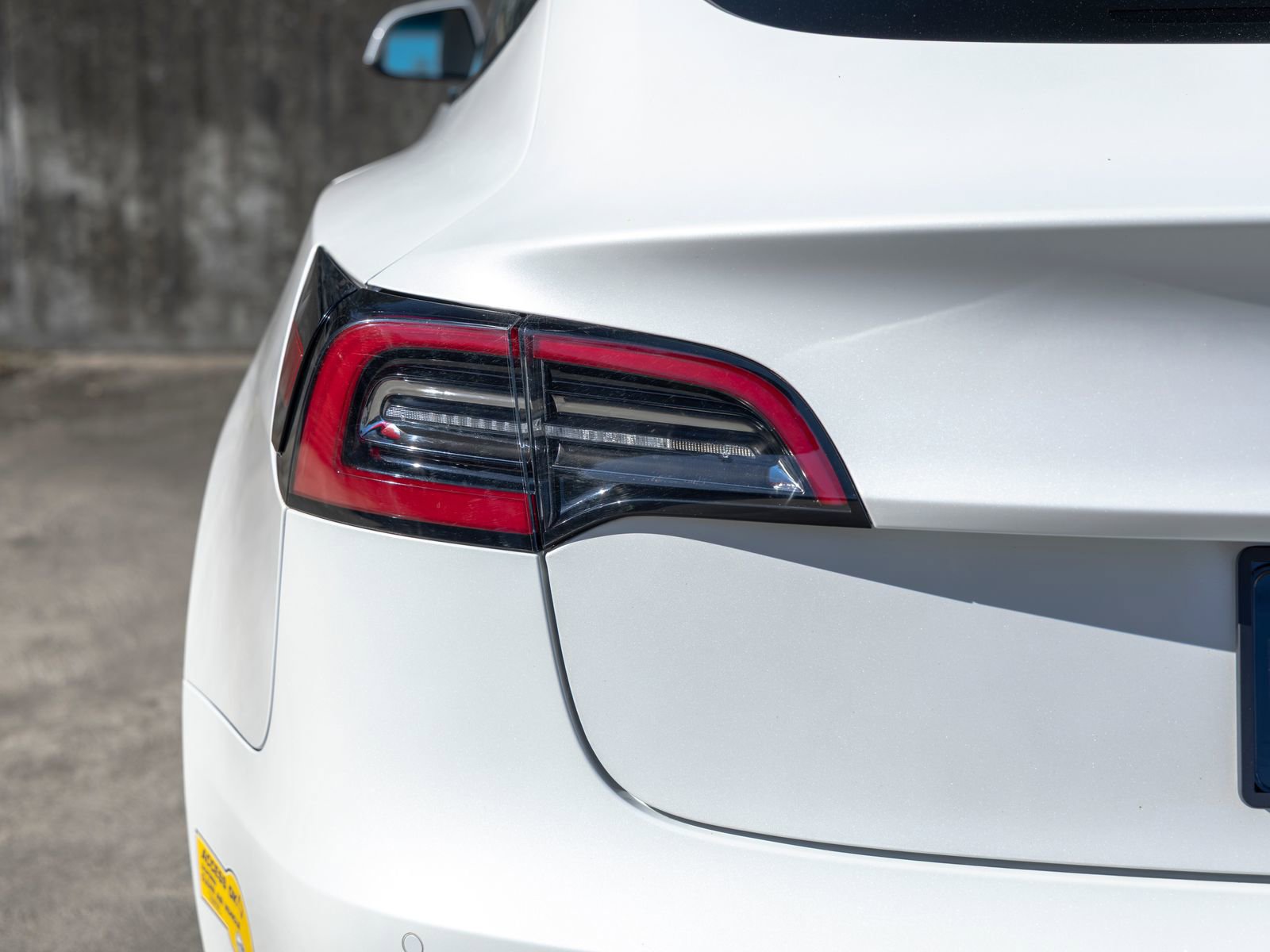 Used 2021 Tesla Model 3 Standard Range Plus image 18