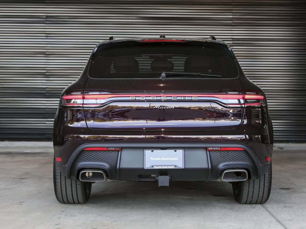 Certified 2026 Porsche Macan AWD/4WD image 6