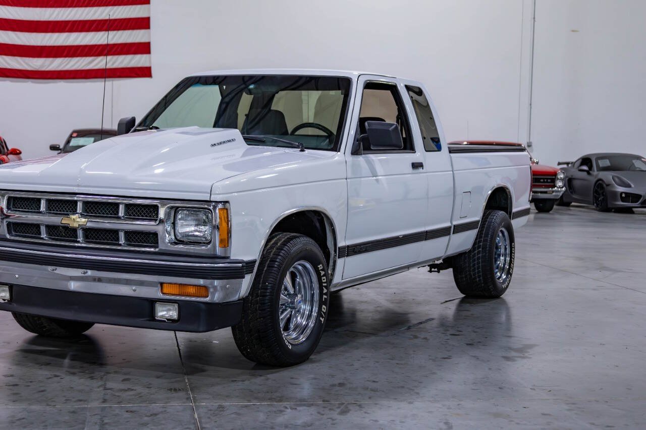 Used 1993 Chevrolet S10 Pickup 2WD Extended Cab image 26