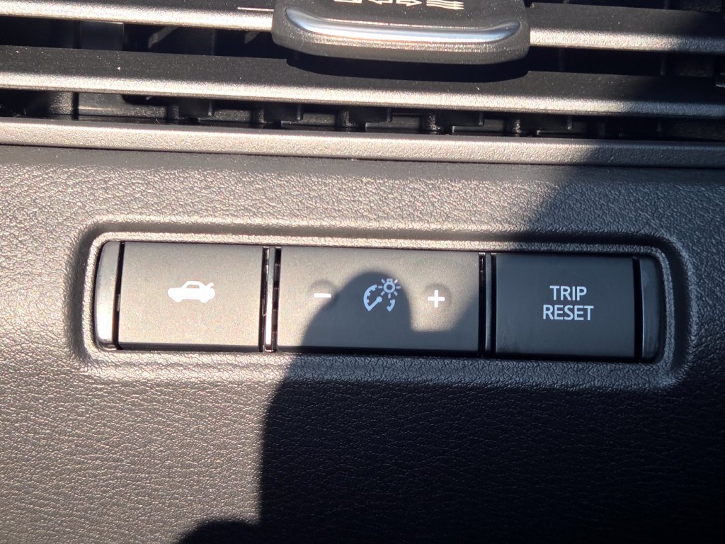 New 2026 Nissan Altima 2.5 SV FWD image 8