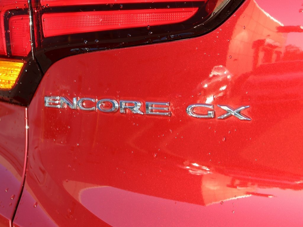 Used 2023 Buick Encore GX Select w/ Sport Touring Package image 8
