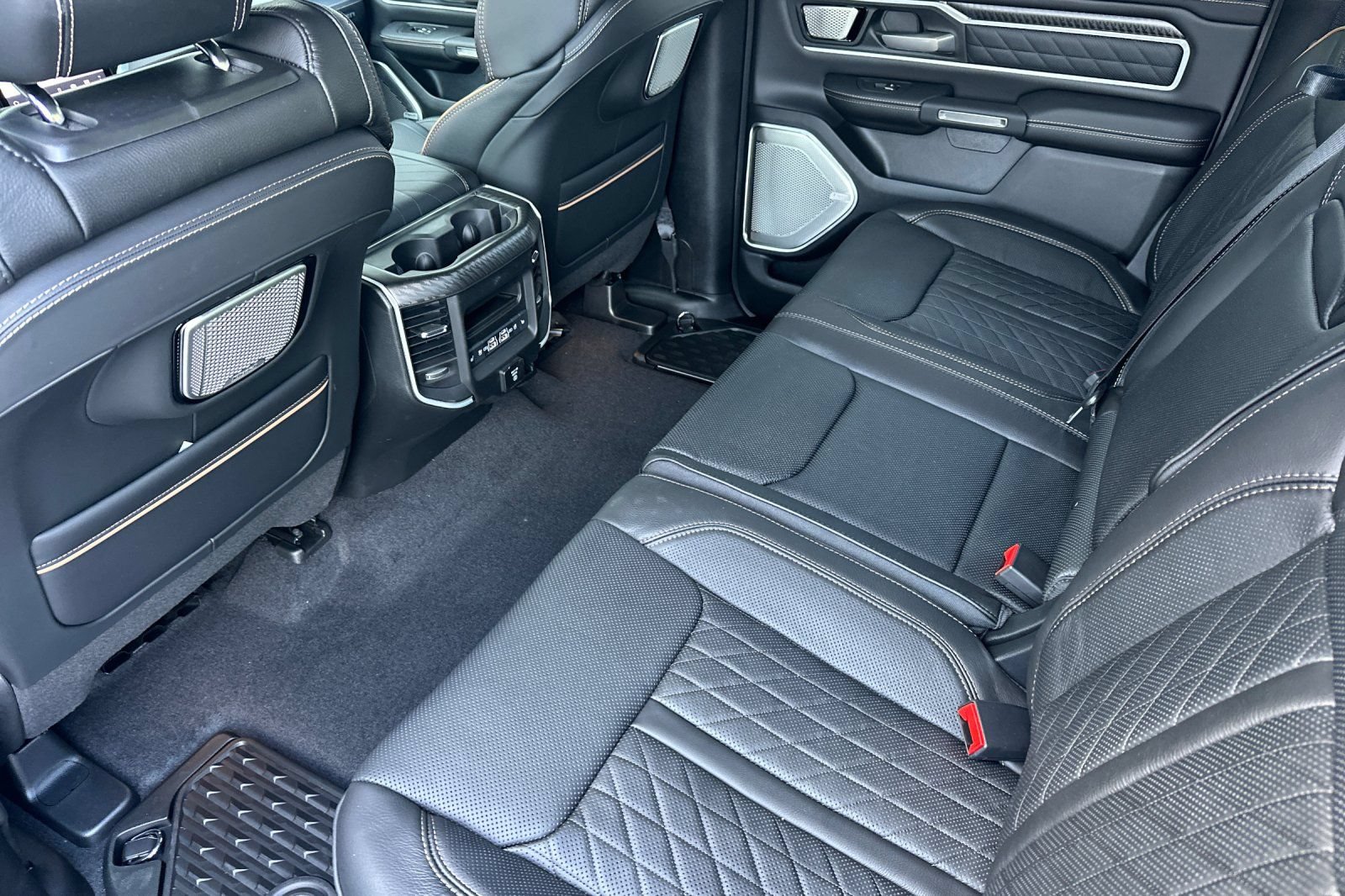 New 2026 RAM 1500 Tungsten AWD/4WD image 11