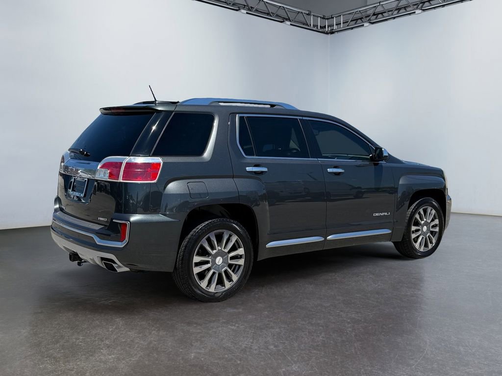Used 2017 GMC Terrain Denali AWD/4WD image 3