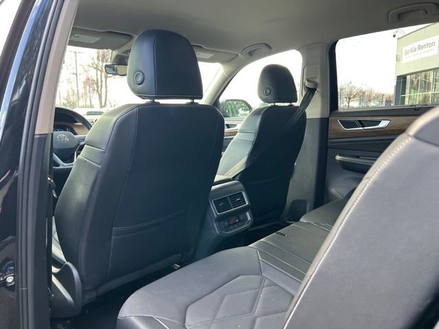 Used 2024 Volkswagen Atlas SE image 11