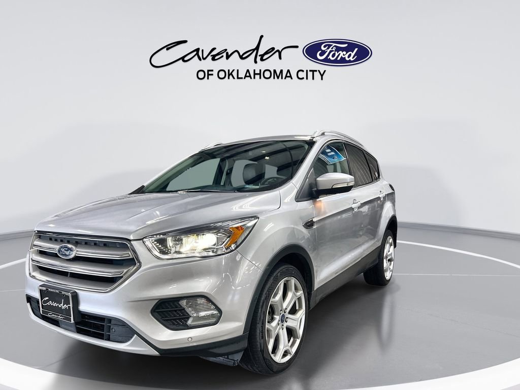 Used 2019 Ford Escape Titanium image 4