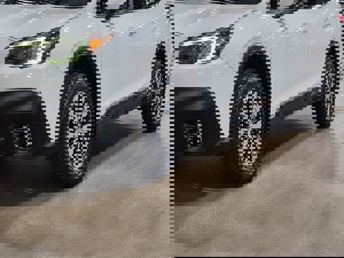 Used 2021 Subaru Outback Premium image 17