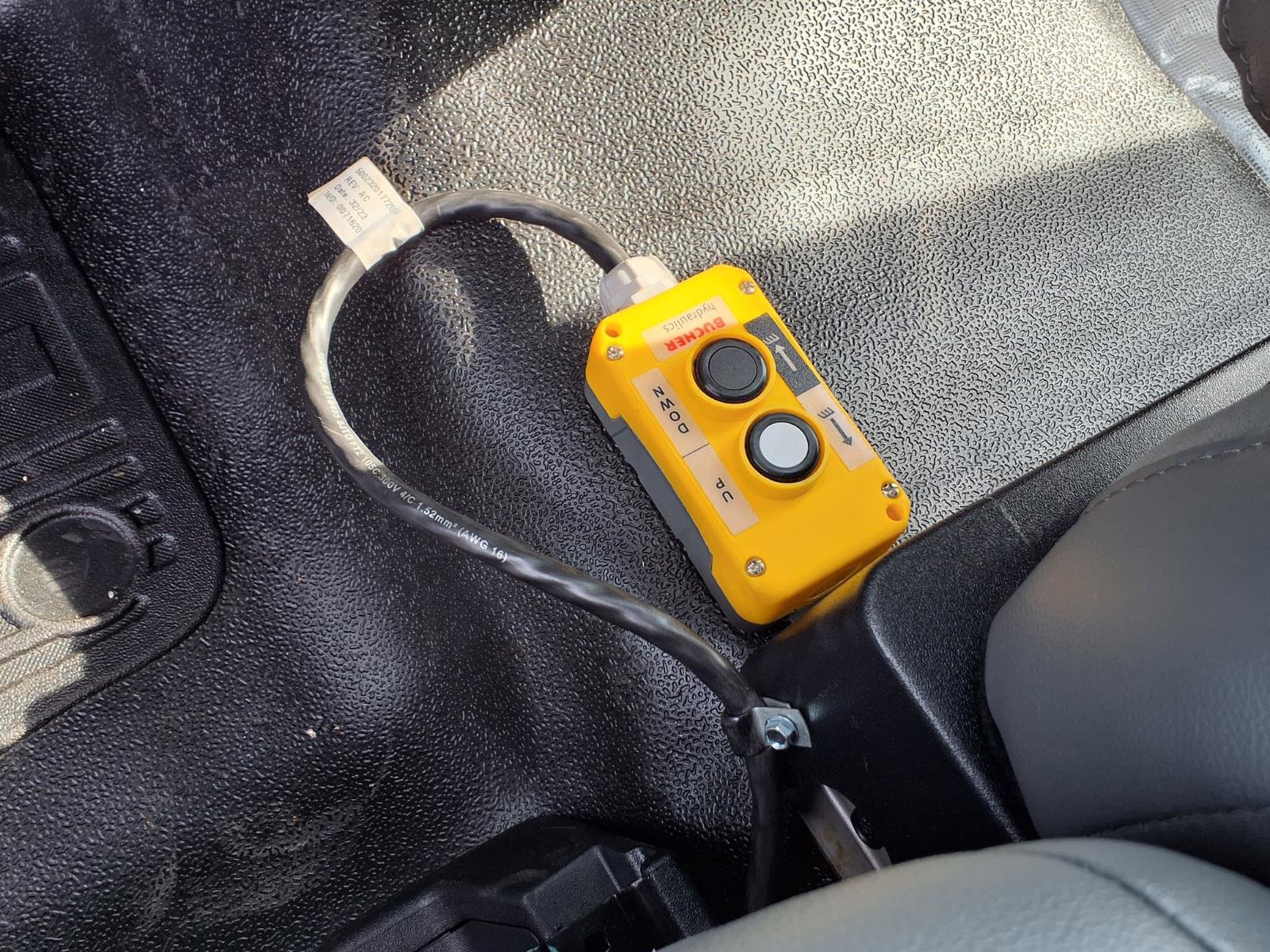 Used 2023 Ford F550 4x4 Regular Cab Super Duty image 24