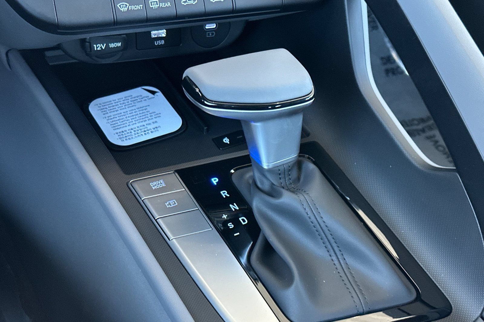 New 2026 Hyundai Elantra Sport FWD image 19