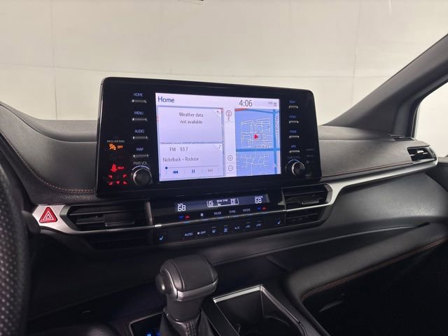 Used 2022 Toyota Sienna XSE AWD/4WD image 18