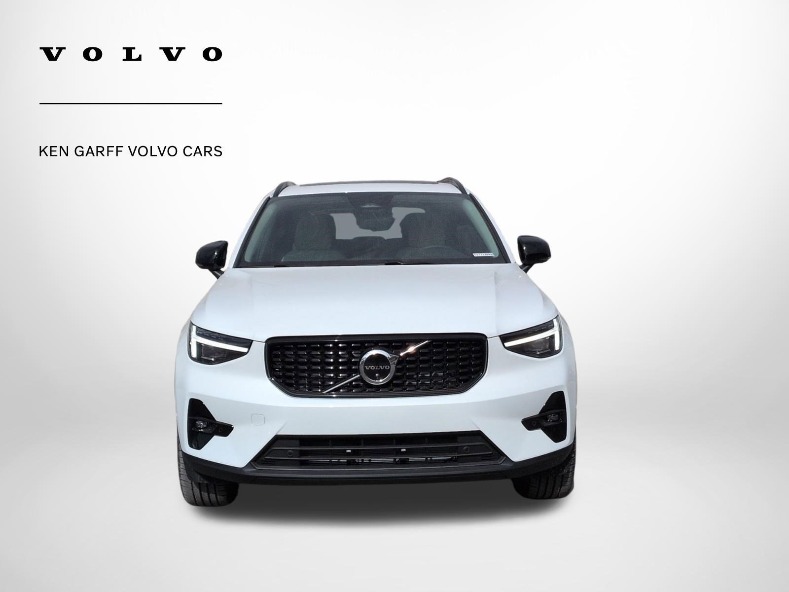 New 2026 Volvo XC40 B5 Plus w/ Protection Package Premier image 9